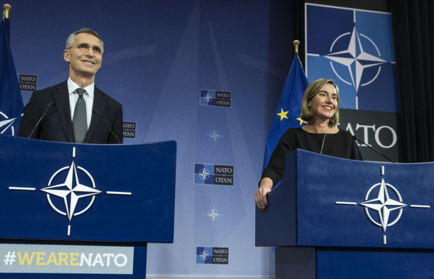 NATO nhất trí mở rộng hợp tác với EU
