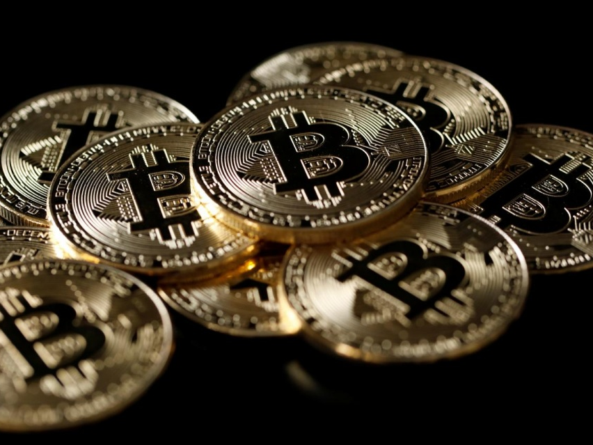 Bitcoin tiếp tục lập “đỉnh” sau 2 ngày hợp đồng được ký