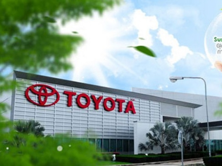Toyota tiếp tục thua Volkswagen về doanh số toàn cầu năm 2017
