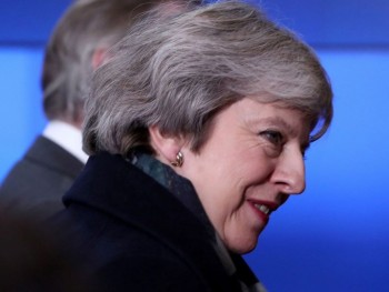 Brexit: Bỏ phiếu tín nhiệm, Thủ tướng May có thể sẽ phải từ chức