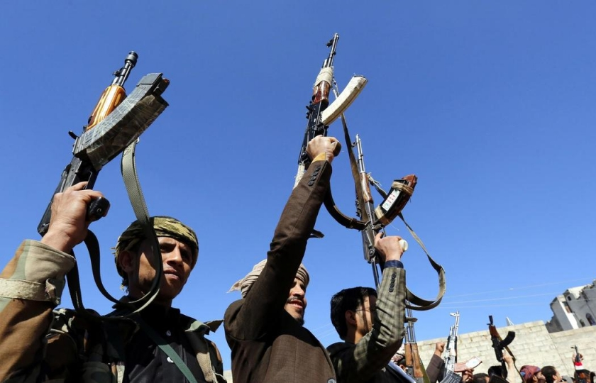 Yemen: Liên quân Arab không kích trả đũa Houthi tại Sanaa