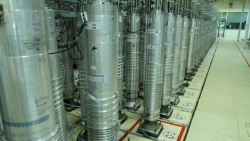 Giữa cơn thịnh nộ sau vụ ám sát nhà khoa học hạt nhân, Iran tăng cường sản xuất uranium làm giàu trên 20%