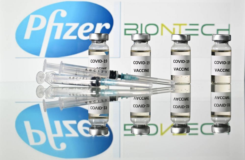 Vaccine Covid-19: Anh chính thức cấp phép vaccine Pfizer-BioNTech, EU ấn định khung thời gian khởi động tiêm chủng