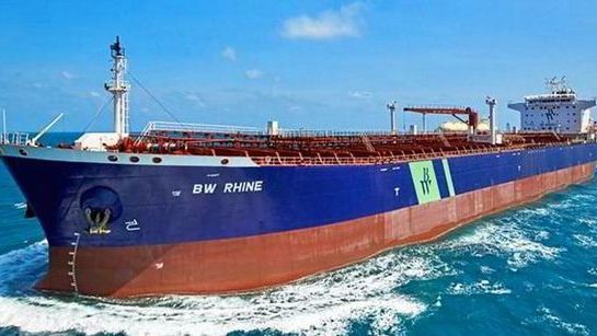 Nổ trên tàu chở dầu ở cảng Saudi Arabia, xác nhận do 'yếu tố bên ngoài'