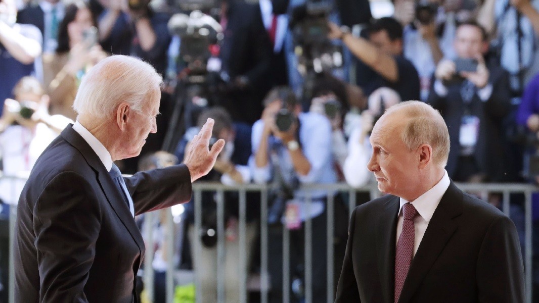 Thượng đỉnh Putin-Biden: Nga bắn tiếng sớm vào việc, Mỹ nói chưa sẵn sàng...