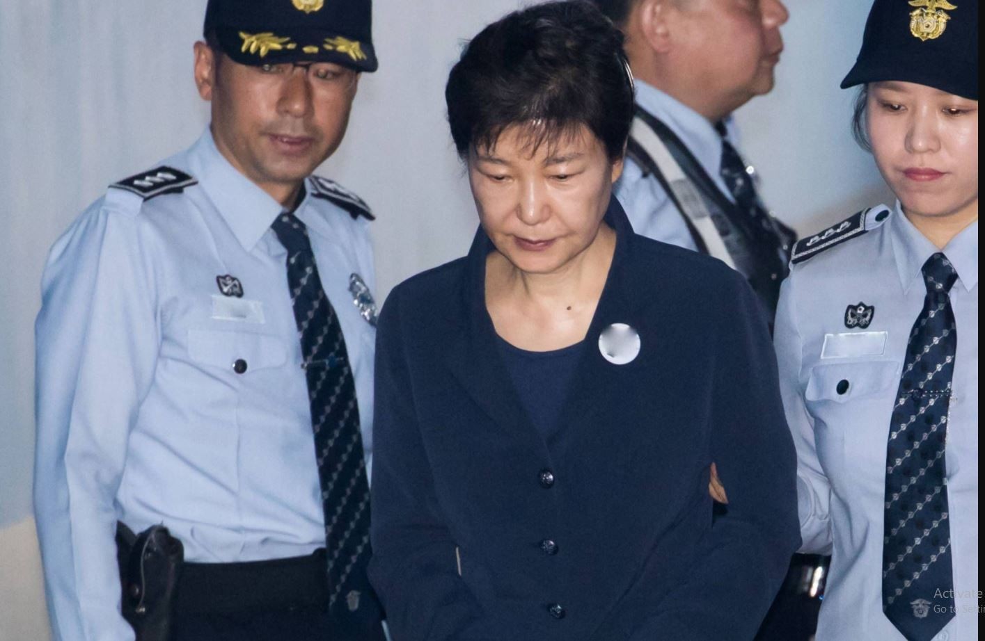 Được ân xá, bà Park Geun-hye gửi lời tới Tổng thống Moon jae-in. (Nguồn: Middle East in 24)