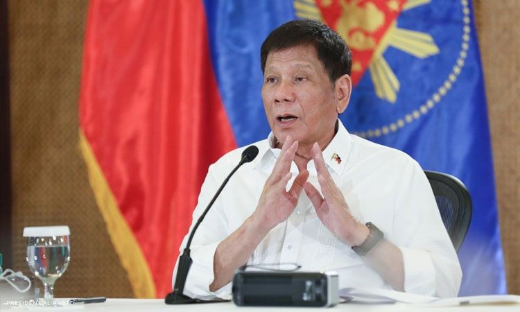 Tổng thống Philippines ký ngân sách gần 100 tỷ USD phục hồi đất nước. (Nguồn: CNN)