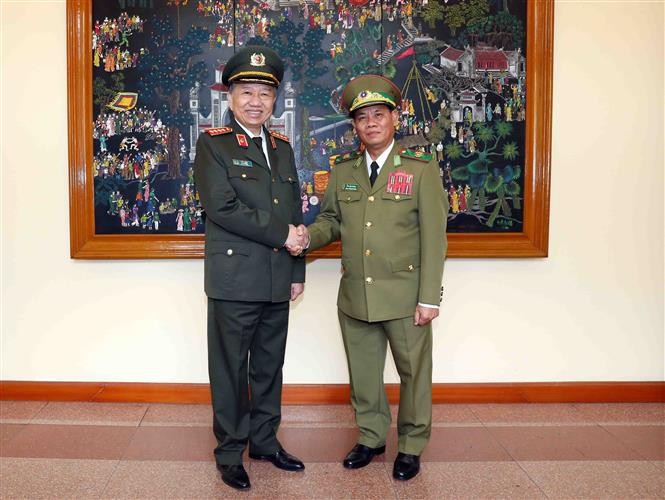 Hợp tác giữa hai Bộ Công an Việt Nam-Lào không ngừng phát triển