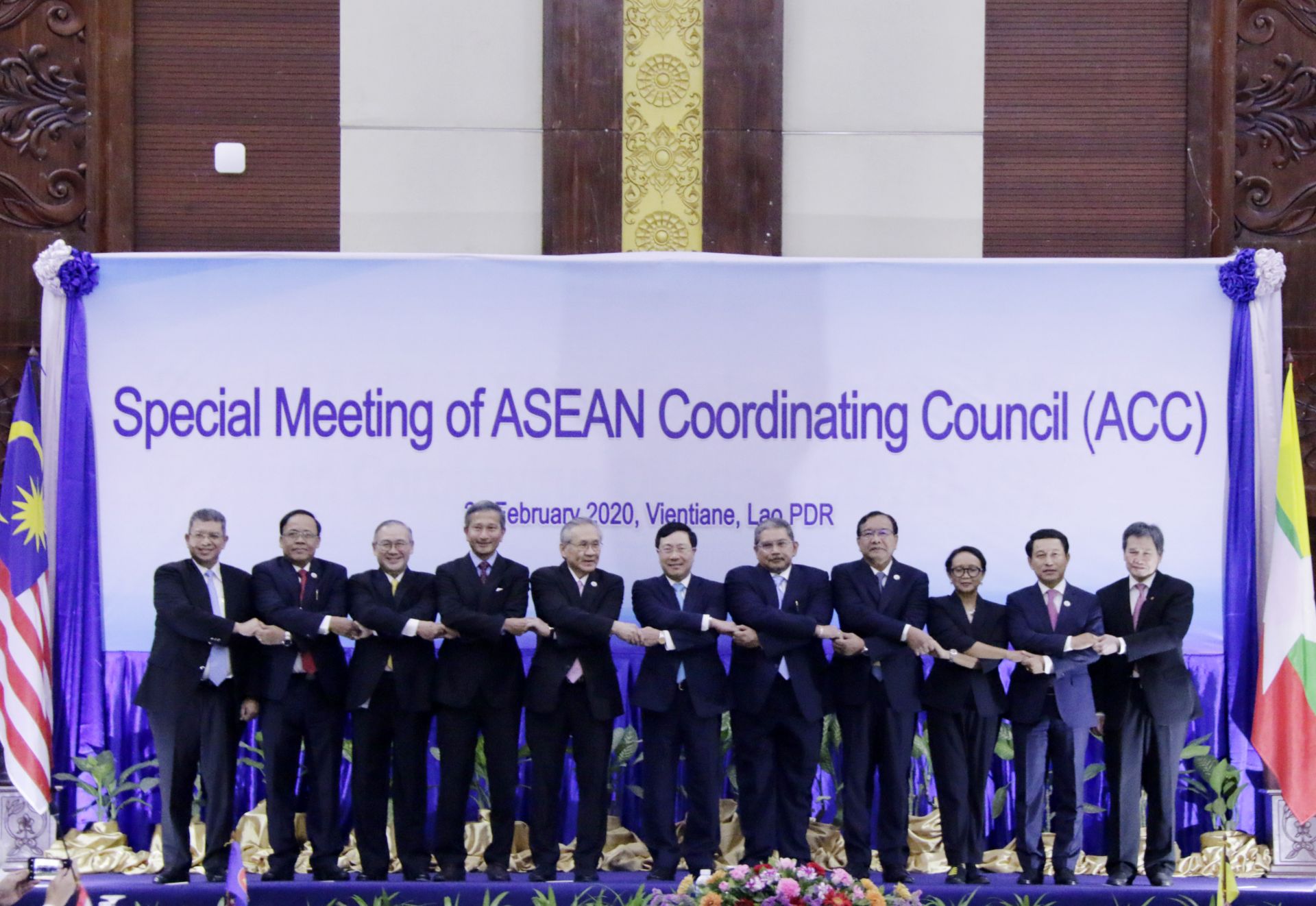 pho thu tuong pham binh minh chu tri hoi nghi dac biet hoi dong dieu phoi asean