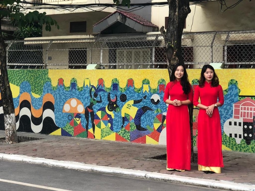 The Brazilian ceramic mosaic mural at Hanoi University.