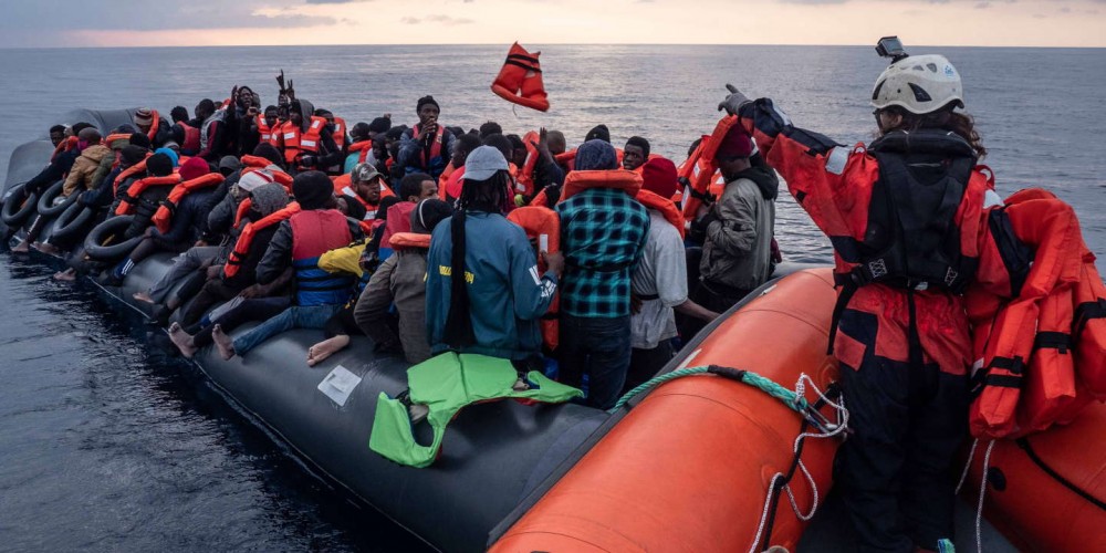 Tổ chức của Đức giải cứu người di cư ngoài khơi Libya. (Nguồn: 24