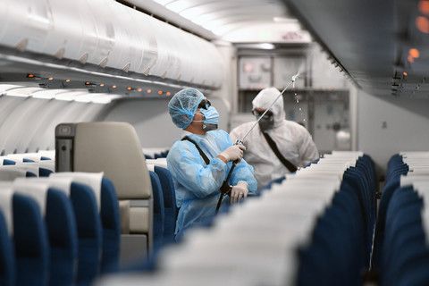 Khẩn cấp: Tiếp tục tìm hành khách trên 5 chuyến bay có người mắc Covid-19 khan cap tiep tuc tim hanh khach tren 5 chuyen bay co nguoi mac covid 19