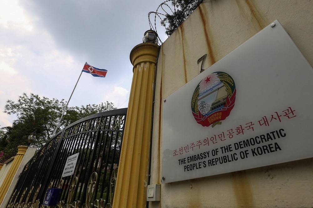 Malaysia sẽ yêu cầu tất cả các nhân viên ngoại giao của Đại sứ quán Triều Tiên ở Kuala Lumpur và gia đình của họ rời khỏi Malaysia trong vòng 48 giờ. (Nguồn: EPA-EFE)