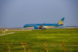 Vietnam Airlines relaunches services to Indonesia