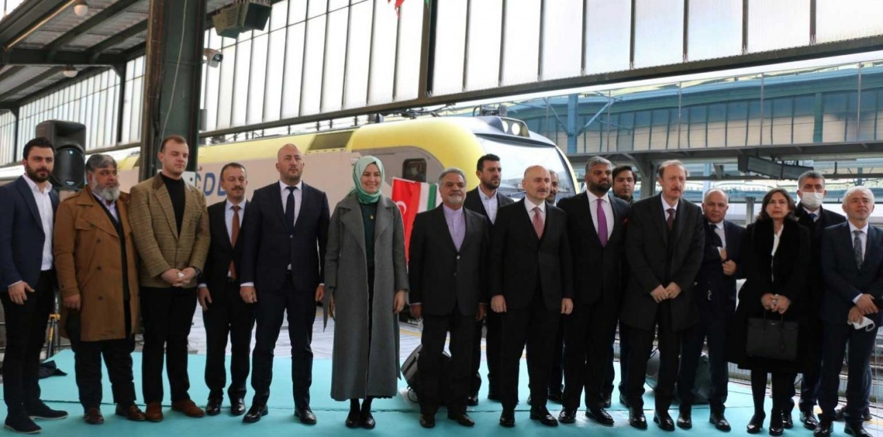 Ngoại giao đường sắt giữa Thổ Nhĩ Kỳ, Iran và Pakistan