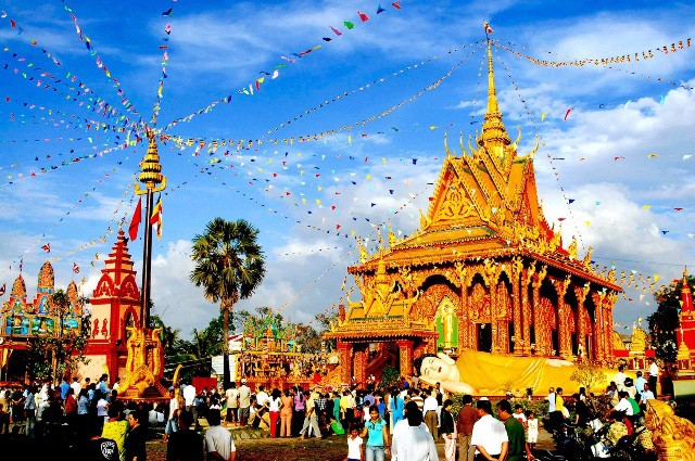 A celebration of the Chol Chnam Thmay (New Year) festival of Khmer people. (Photo: VNA)