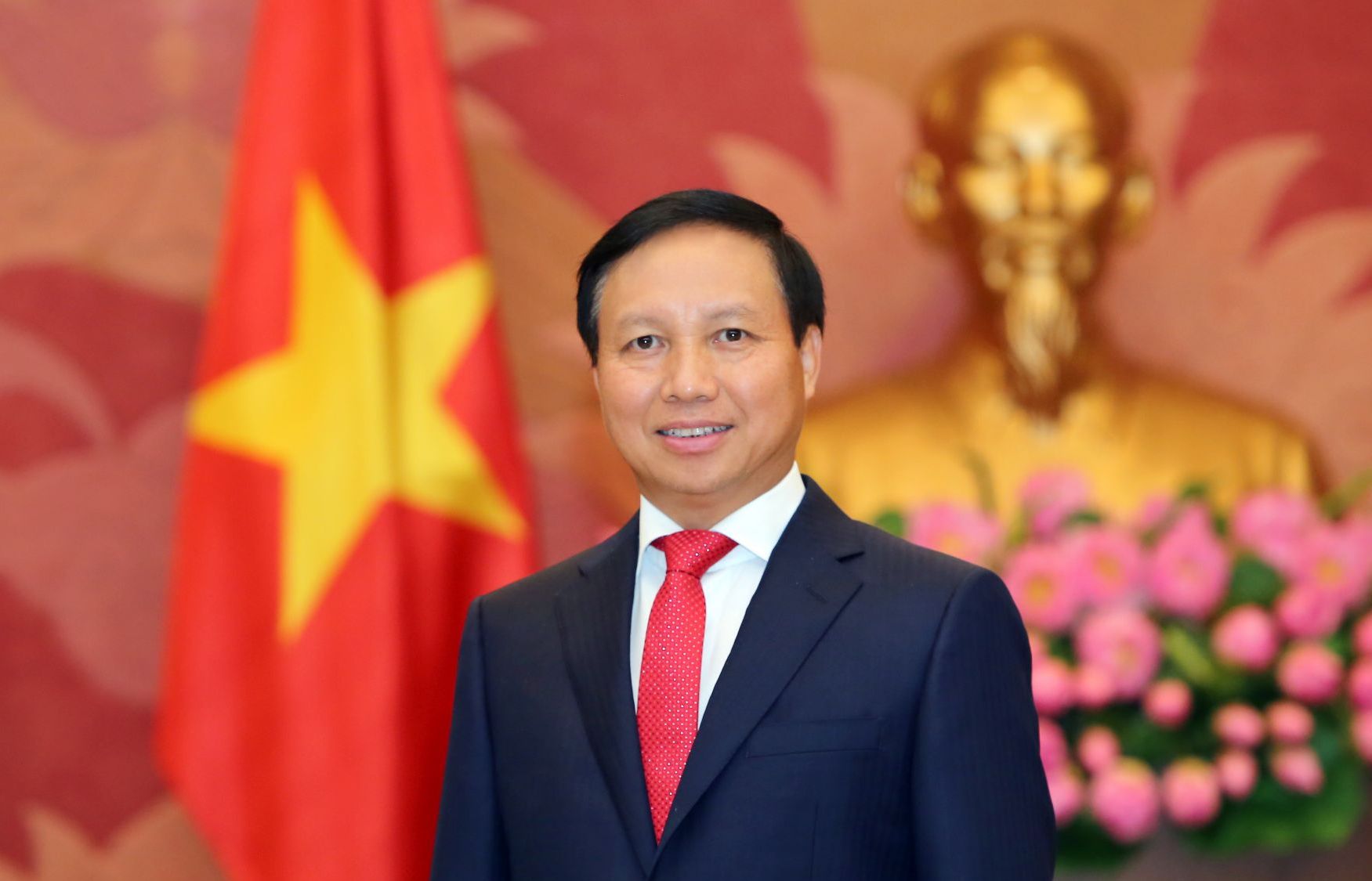 Đại sứ Ngô Đức Mạnh gửi thư ngỏ, kêu gọi cộng đồng người Việt tại Nga chung tay đẩy lùi dịch Covid-19