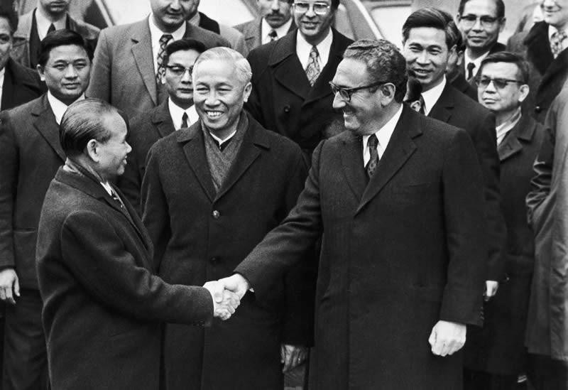 Ông Nguyễn Cơ Thạch có mặt trong phái đoàn Việt Nam Dân Chủ Cộng hòa đàm phán Hiệp định Paris năm 1973. (Ảnh tư liệu)