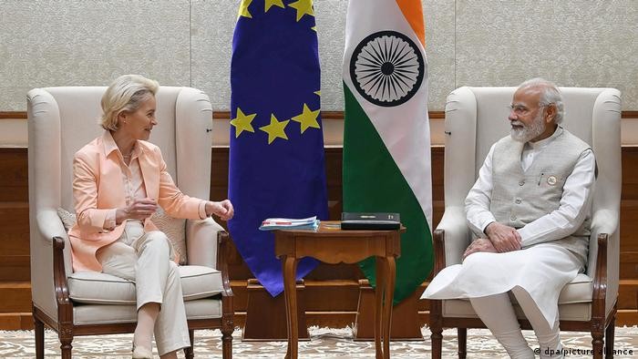 Bà Ursula Von der Leyen - Chủ tịch Ủy ban châu Âu gặp Thủ tướng Ấn Độ Narendra Modi vào ngày 25/4 tại thủ đô New Delhi. (Nguồn: PTI)