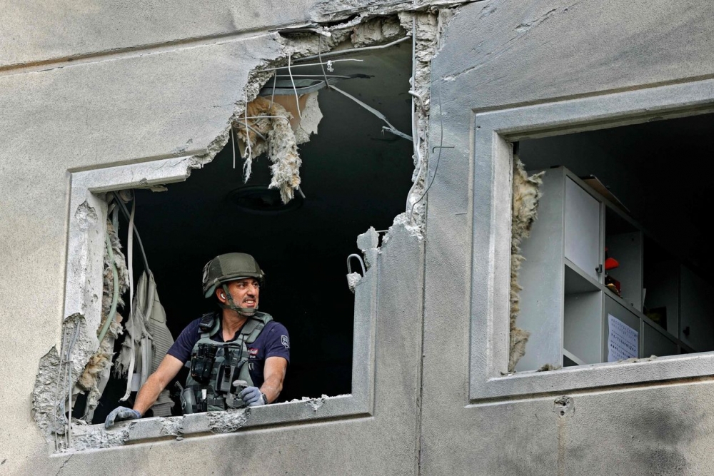 Thỏa thuận ngừng bắn giữa Israel và Hamas vẫn vẫn mong manh song “Than nóng” vẫn ủ bằng nhiều nguồn nhiệt từ 2 phía. (Nguồn: AFP)