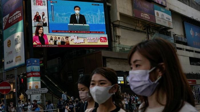 Hong Kong bắt đầu bỏ phiếu, ông Lý Gia Siêu