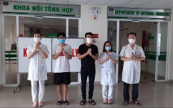 Covid-19 ở Việt Nam chiều 16/6: Không có ca nhiễm mới, chỉ còn 9 bệnh nhân, phi công người Anh giao tiếp tốt