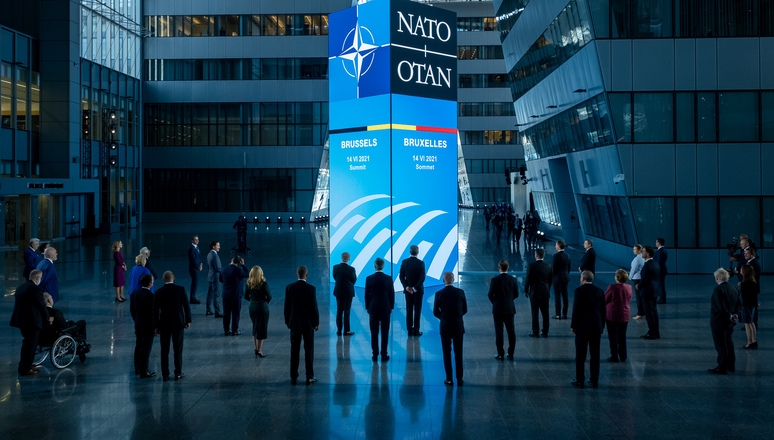 Những điều ẩn chứa trong Tuyên bố chung Hội nghị thượng đỉnh NATO