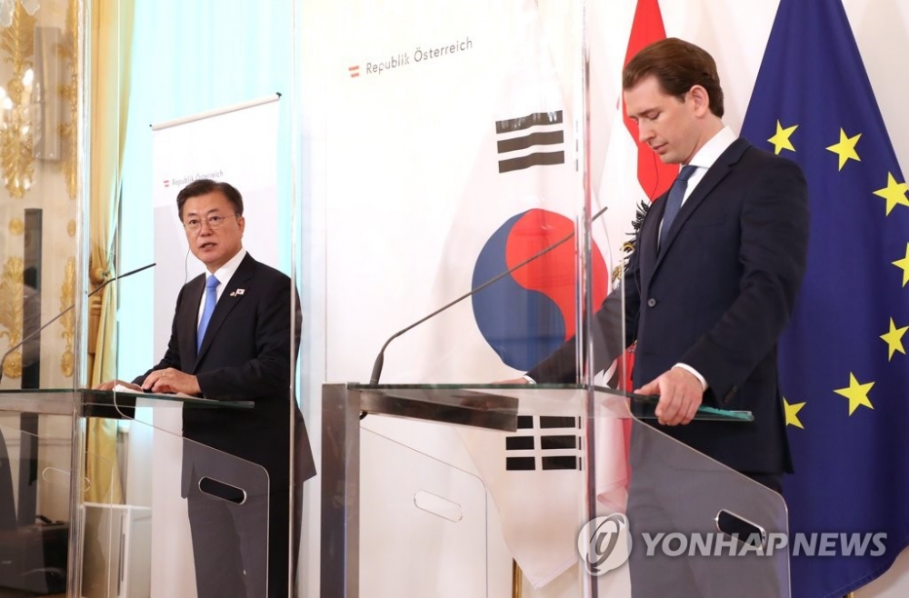 Tổng thống Hàn Quốc Moon Jae-in và Thủ tướng Áo Sebastian Kurz.
