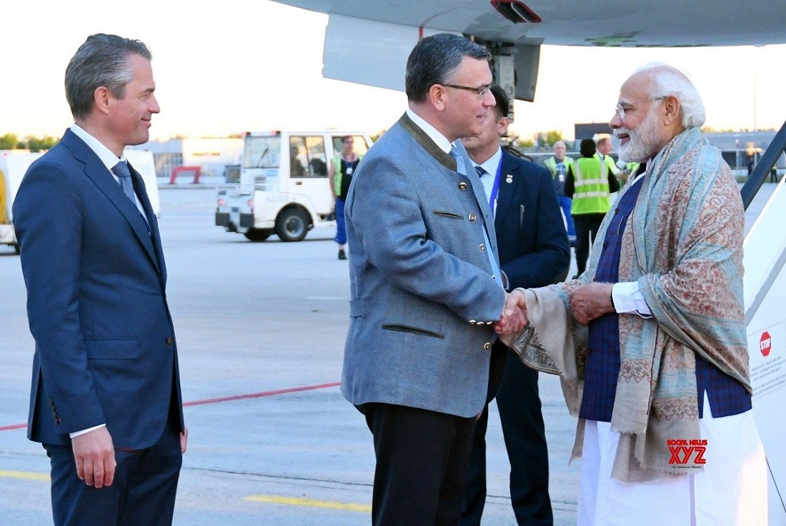 Thủ tướng Ấn Độ Narendra Modi đến sân bay Munich, bắt đầu chuyến công du 2 ngày tham dự Hội nghị thượng đỉnh G7 tại Đức. (Nguồn: Twitter)
