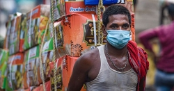 Covid-19: Gần 35.000 ca nhiễm mới trong 1 ngày, Ấn Độ chưa thể 