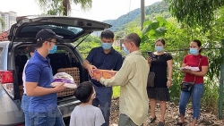 Support Vietnamese citizens affected by COVID-19 pandemic in Penang state, Malaysia