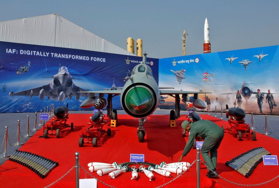 Máy bay chiến đấu Mig-21 tại DefExpo 2020 ở Lucknow, Ấn Độ, ngày 5/2/2020. (Nguồn: Reuters)