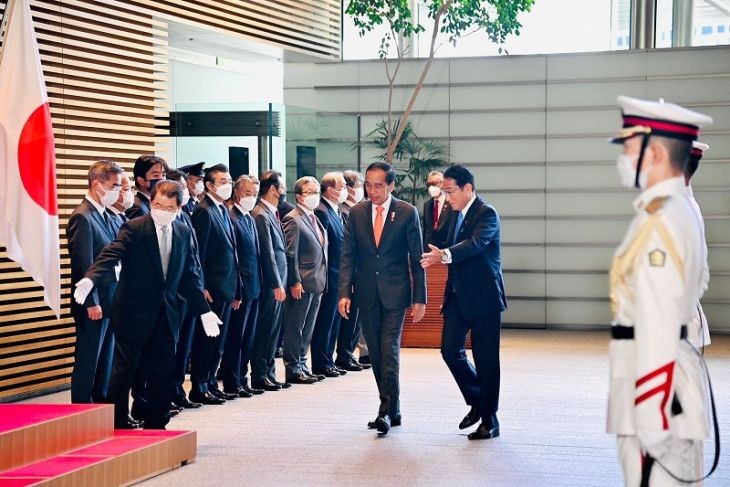 Indonesia 'gặt' 13 tỷ USD sau chuyến công du Đông Bắc Á của Tổng thống Jokowi