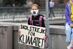 'Nữ chiến binh' chống biến đổi khí hậu Greta Thunberg - Một góc nhìn khác