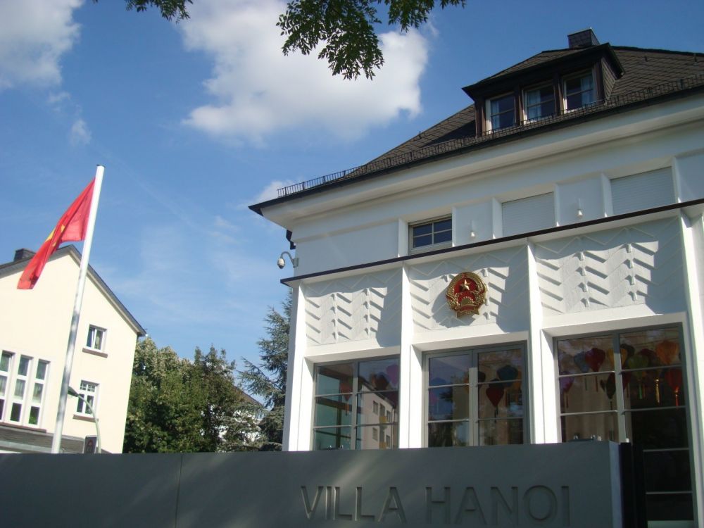 Tổng Lãnh sự quán Việt Nam tại Frankfurt: Mười năm 'Villa Hà Nội' giữa trời Âu