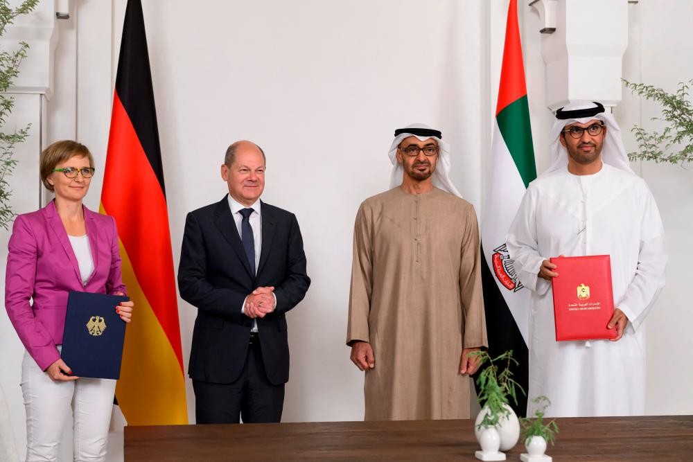 Đức ký thỏa thuận mua khí đốt tự nhiên hóa lỏng và dầu diesel từ UAE nhằm đảm bảo an ninh năng lượng. (Nguồn: Reuters)