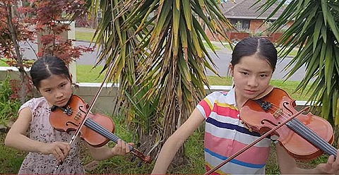 Vietnamese children in Australia hold concerts to raise funds for COVID-19 fight at home