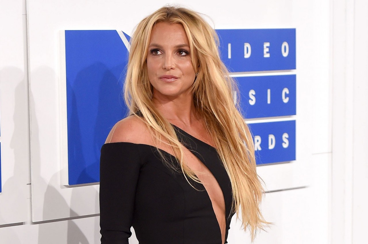 Britney Spears và cái giá của quyền tự do