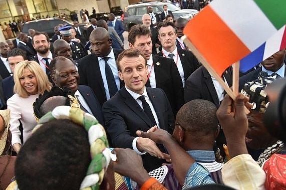 Thăm Côte d'Ivoire, Tổng thống Pháp nói ‘Chủ nghĩa thực dân là một sai lầm nghiêm trọng’
