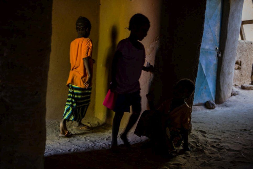 LHQ cảnh báo tình trạng trẻ em bị buôn bán và lao động cưỡng bức gia tăng tại Mali