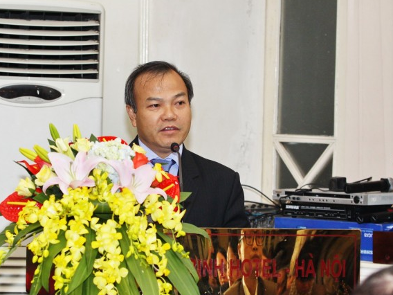 Nâng cao hiệu quả hoạt động của các hội đoàn người Việt Nam