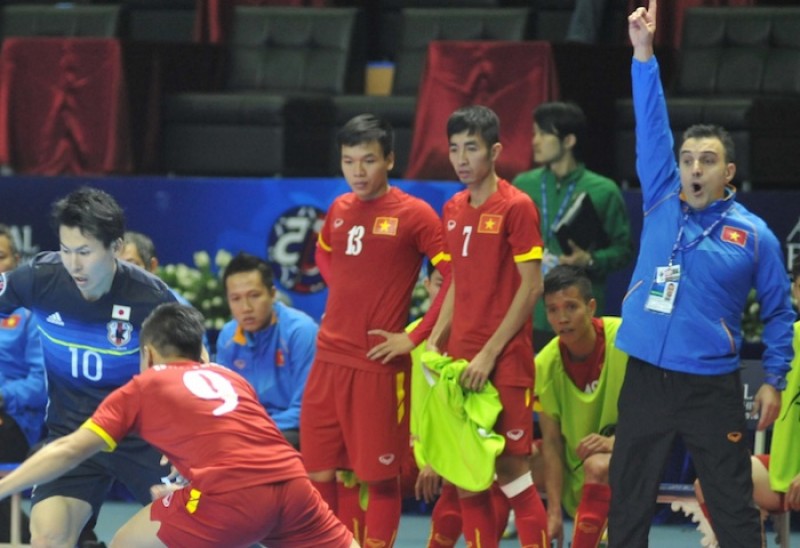 hlv formoso hanh phuc khi dt futsal viet nam gianh ve den world cup