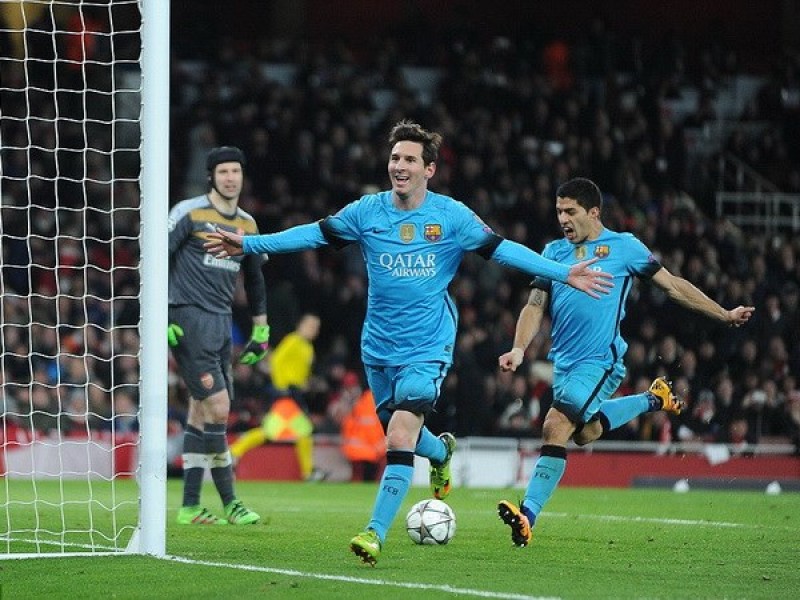 arsenal 0 2 barcelona chenh lech dang cap