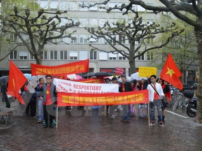 Thụy Sỹ: Biểu tình phản đối hành động của Trung Quốc ở Biển Đông