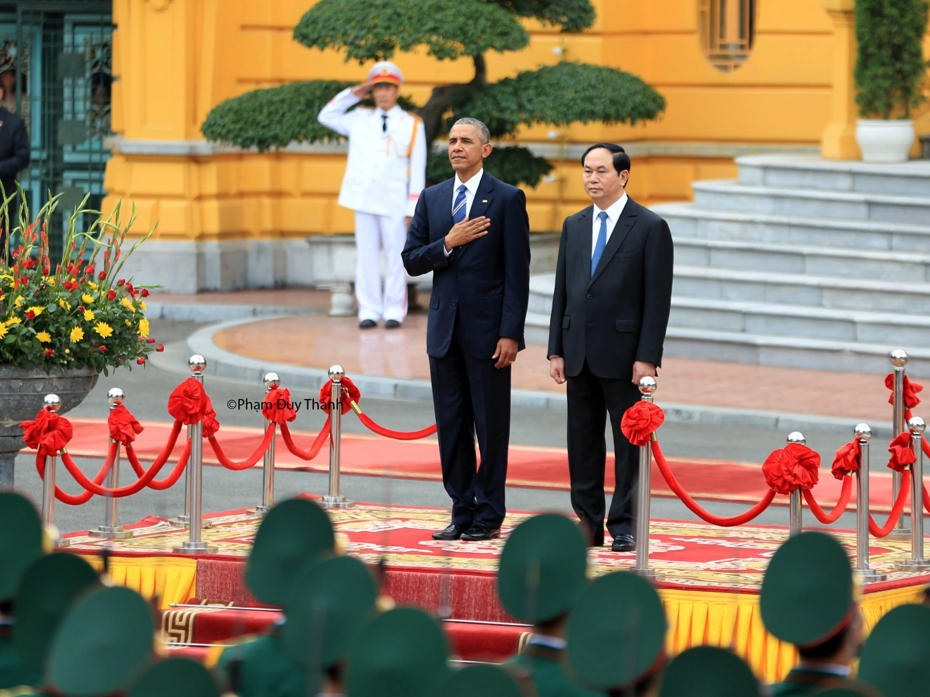 Cận cảnh lễ đón Tổng thống Obama tại Phủ Chủ tịch