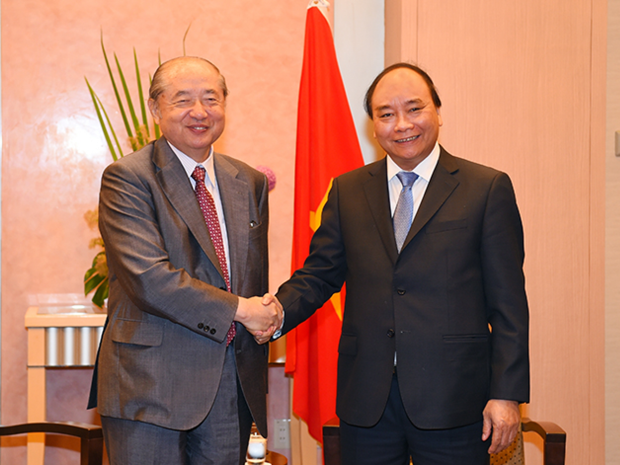 Thủ tướng tiếp Chủ tịch, Tổng giám đốc điều hành tập đoàn Mitsubishi