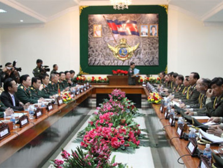 Tăng cường hợp tác quốc phòng bền vững Việt Nam - Campuchia