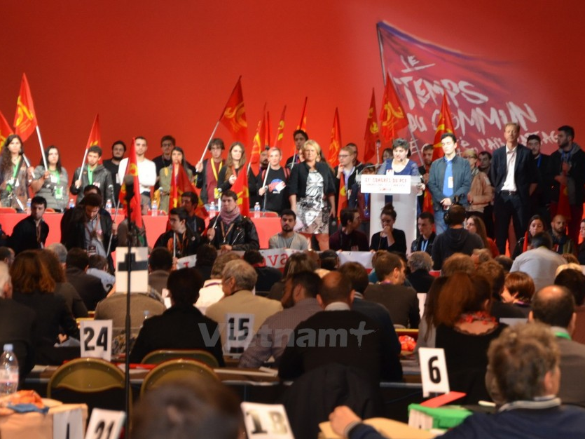 Đoàn Đảng Cộng sản Việt Nam dự Đại hội Đảng Cộng sản Pháp