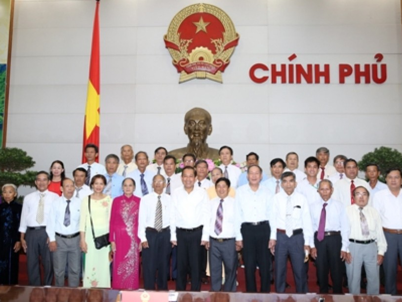 Phó Thủ tướng Trương Hòa Bình tiếp nạn nhân chất độc da cam tỉnh Quảng Nam