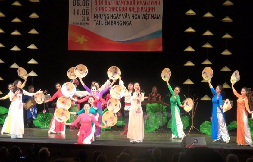 Khai mạc Những ngày văn hóa Việt Nam tại Nga